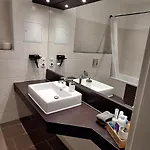 Modernes Einraumzimmer Mit Eigenem Bad, Balkonnutzung, Zentrumsnah - In 10 Minuten Mit Dem Rad Oder Dem Oepnv Zur Arena Und In Leipzigs Innenstadt Quarto em Acomodações Particulares