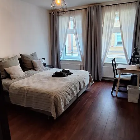 Modernes Einraumzimmer Mit Eigenem Bad, Balkonnutzung, Zentrumsnah - In 10 Minuten Mit Dem Rad Oder Dem Oepnv Zur Arena Und In Leipzigs Innenstadt