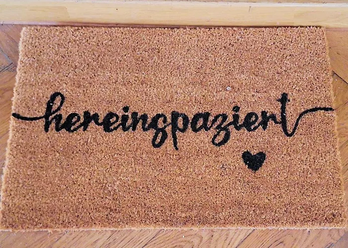 Homestay szállás Modernes Einraumzimmer Mit Eigenem Bad, Balkonnutzung, Zentrumsnah - In 10 Minuten Mit Dem Rad Oder Dem Oepnv Zur Arena Und In Leipzigs Innenstadt