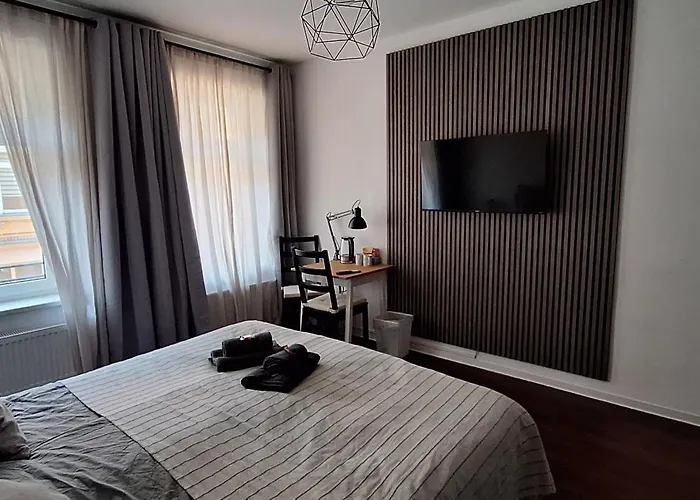 Homestay szállás Modernes Einraumzimmer Mit Eigenem Bad, Balkonnutzung, Zentrumsnah - In 10 Minuten Mit Dem Rad Oder Dem Oepnv Zur Arena Und In Leipzigs Innenstadt *